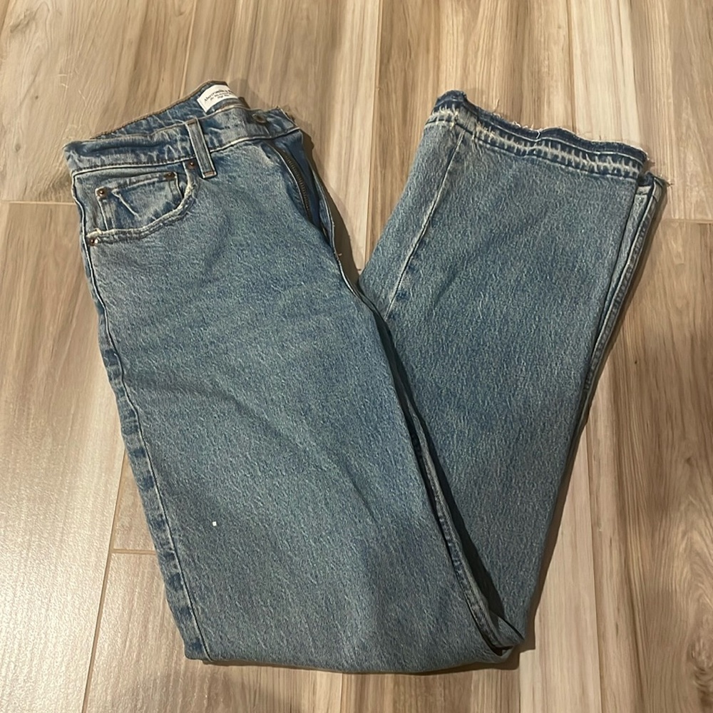 Abercrombie & Fitch 90’s Relaxed High Rise Jean